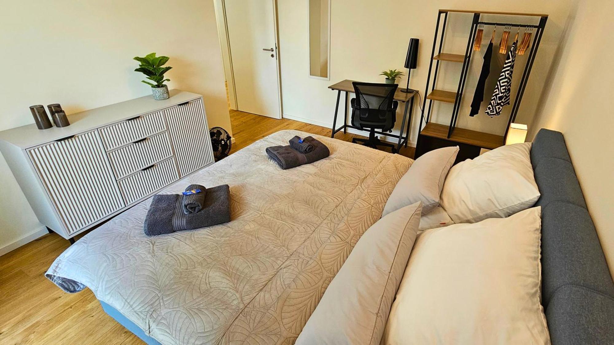 Relaxrefugium Luxus - Kueche, Arbeitsplaetze, Stellplatz & Komfort Fuer Bis 6 Gaeste Koenigs Wusterhausen Luaran gambar